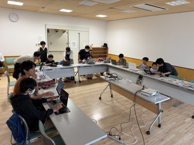 会場全体の活動風景